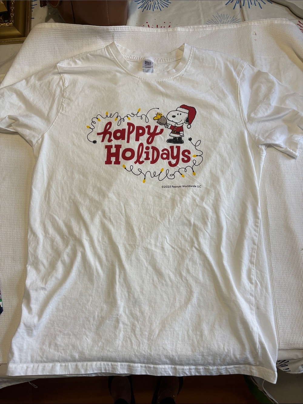 PEANUTS CHRISTMAS T SHIRT